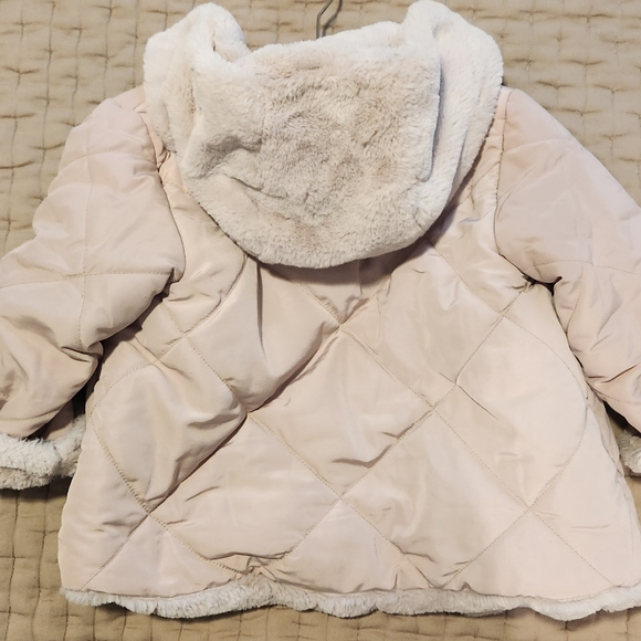 Zara kids diamond quilted coat with faux fur (blush) - Picture 3 of 4